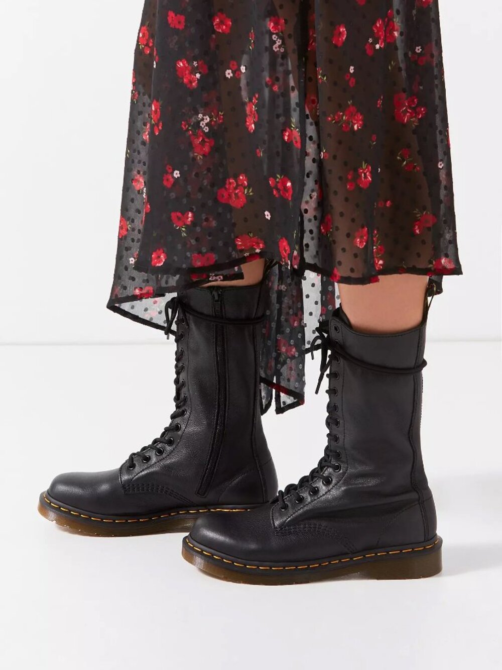 Dr. Marten's 1b99 Lace-up Boot